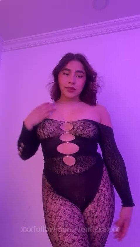 come come to my live Protagonizado por venusssxxx