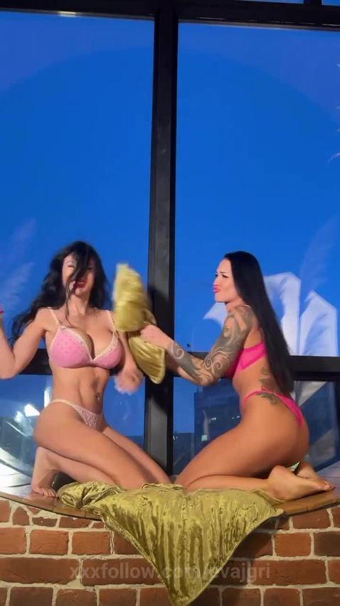 I don’t know why but that’s so fucking hot Protagonizado por evajgri