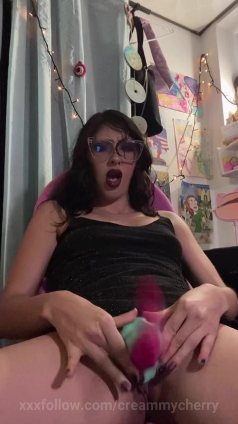 i wanna peg a good guy with my alien cock Protagonizado por creammycherry