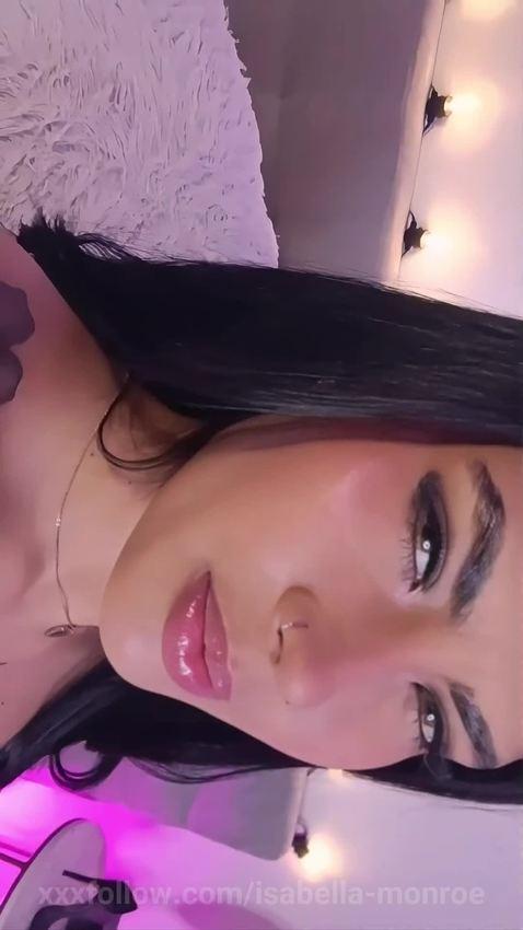 🤤Take off my lingerie and drive me crazy with.. Protagonizado por isabella-monroe