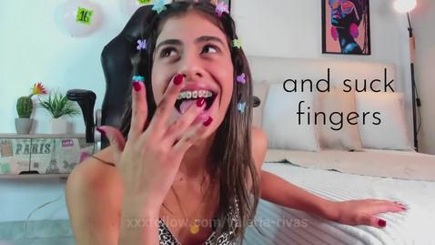 shy girl Protagonizado por valeria-rivas