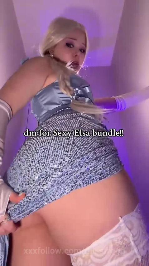 Plump ass lifted high as she tugs her skirt u.. Protagonizado por missfrogg
