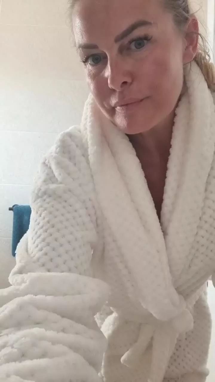 Coroas gostosas nuas mandando nudes pelada – Tik Sexo