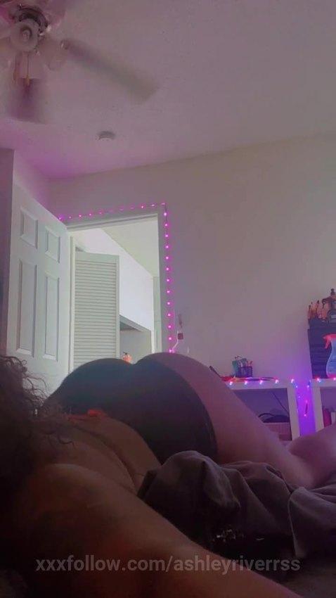 ATTENTION WHITE SISSY PAY PIGS🤤👹🥰 👑 About I’.. Protagonizado por ashleyriverrss