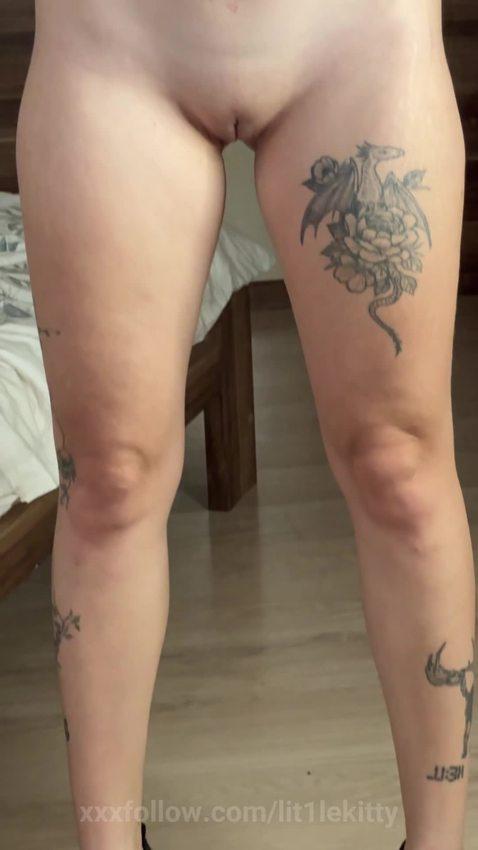 Giving plenty of attention to my naked body, .. Protagonizado por lit1lekitty