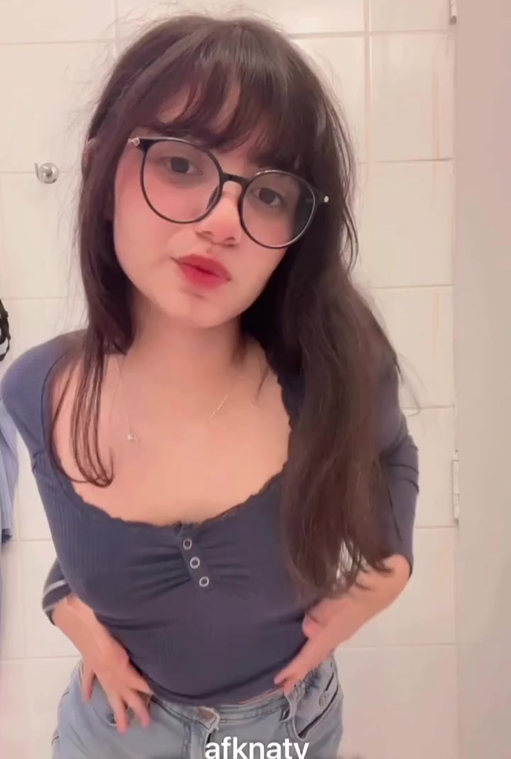 Afknaty Erome Grátis vídeo pelada