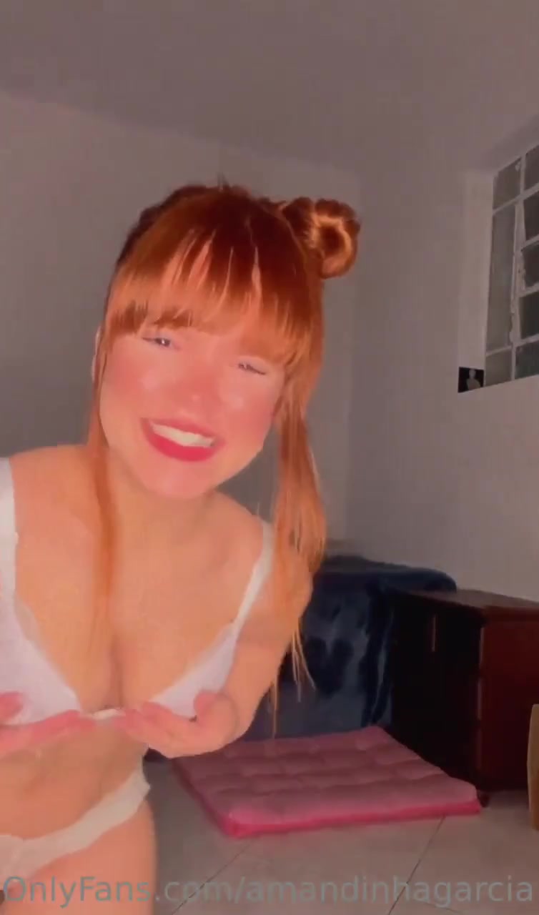 Amandinha Garcia pelada no Only Fans