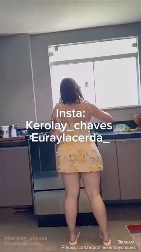 Kerolay Chaves se pegando com amiga loira gostosa